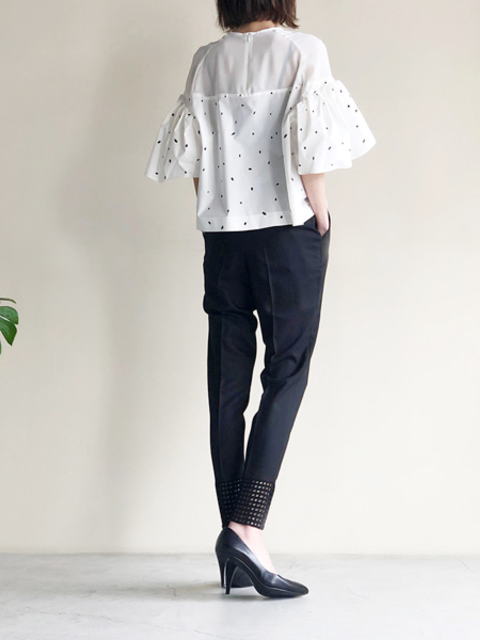 AKIRA NAKA【アキラナカ】正規取り扱い店、通販可能 ON LINE